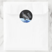 Hubble-Weltraumteleskop im Erdumlaufbahn-NASA-Foto Runder Aufkleber (Tasche)