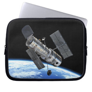 Hubble-Weltraumteleskop in der Erdumlaufbahn NASA- Laptopschutzhülle