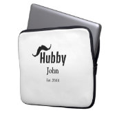Hubby Ehemann Name Datum Jahr Schnurrbart einfach Laptopschutzhülle (Vorderseite Links)