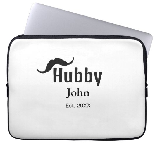 Hubby Ehemann Name Datum Jahr Schnurrbart einfach Laptopschutzhülle (Vorderseite)