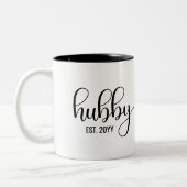 Hubby Est | Geschenke für Ehemann, Hochzeitscoupel Zweifarbige Tasse (Links)