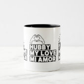 Hubby Modern Honeymoon White Script Black Zweifarbige Tasse (Mittel)