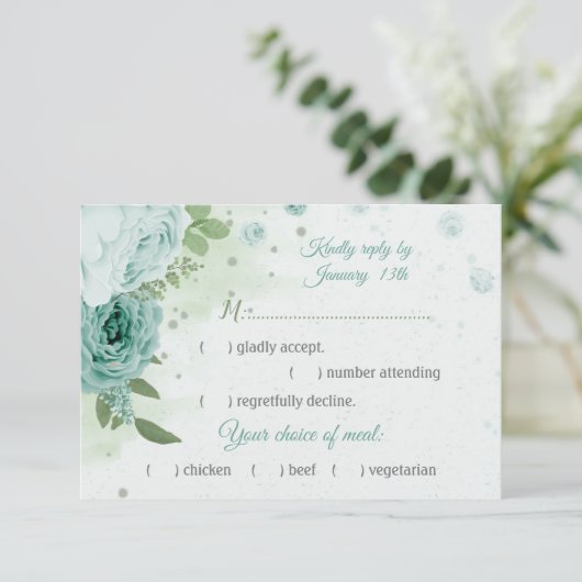 hübsch blaue Blumen, grüne Blätter - Auswahl RSVP Karte (Stehend Vorderseite)