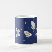 Hübsch Blue & Cream Butterfly in Flight Blue Kaffeetasse (Mittel)
