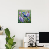Hübsch Blue Jay Stehend auf Lilac Branchen Poster (Heimbüro)