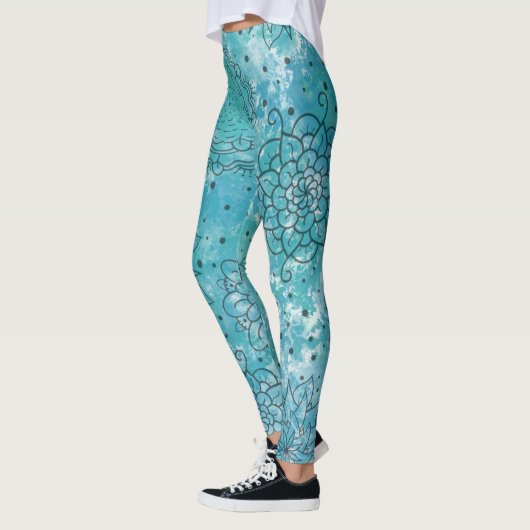 Hübsch Blue Mandala Grunge Pattern Leggings (Links)