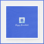 Hübsch Blue Menorah Hanukkah Serviette<br><div class="desc">Schöne Menorah Grafik mit "HAPPY HANUKKAH" in Schriftzeichen. Jazz auf Ihren Feierlichkeiten!</div>