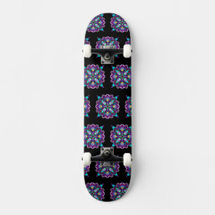 Hübsch farbenfroh Lila Mandala Mystical Skateboard