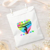 HÜBSCH I LIEBE GYMNASTICS RAINBOW DESIGN GESCHENKTÜTCHEN (Ausgeschnitten)