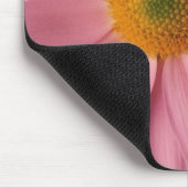 Hübsch im rosa Gänseblümchen Mousepad (Ecke)