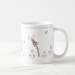 Hübsch in den Rosa Kaffeetasse