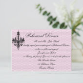 Hübsch in Pink Polka Dots mit schwarzem Lüster Re Einladung (Stehend Vorderseite)