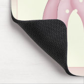 Hübsch in rosa Mousepad (Ecke)