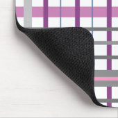 Hübsch in Rosa und Grau Kariert Mousepad (Ecke)