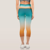 Hübsch Ombre Sunny Orange & Aquamarin Blue Gradien Capri Leggings (Rückseite)