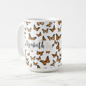 Hübsch Orange Butterfets Individuelle Name Kaffeetasse (Vorderseite Links)