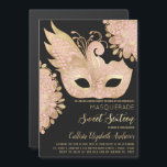 Hübsch Pink Gold Masquerade Maske Sweet 16 Magneteinladung<br><div class="desc">Diese hübsche und moderne 16 . Geburtstag Geburtstagsfeier lädt zum stilvollen Geburtstagsmädchen ein. Das wunderschöne, einzigartige und elegante Design zeigt ein Imitat mit Goldfolie, das auf einem schwarzen Hintergrund mit einer handgezeichnet Maskerade aus schwarzem Rosa bedruckt ist. Dieser illustrative zeichn wird ergänzt durch zwei blumengeschmückte verzierte Spitzen-Mandalase. Dieses schöne und...</div>