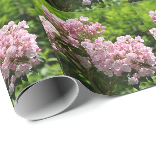 Hübsch Pink Mountain Laurel Blume Geschenkpapier (Rolleneckpunkt)