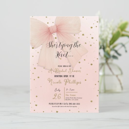 Hübsch Pink Tulle Bow Gold Confetti Brautparty Einladung (Stehend Vorderseite)