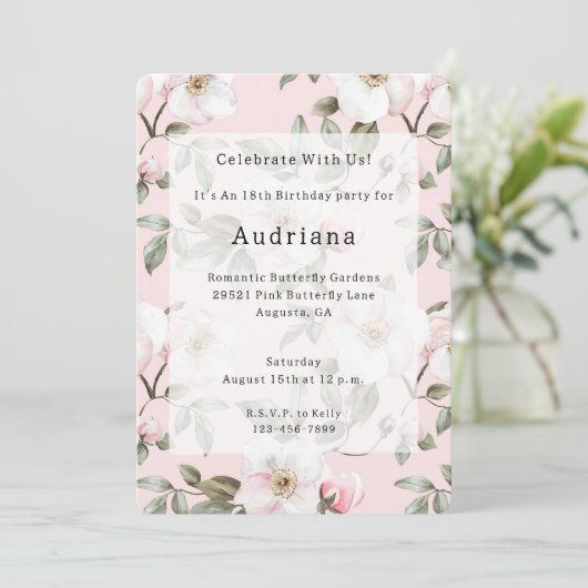 Hübsch Pink Weiße Blume Geburtstag Einladung (Stehend Vorderseite)