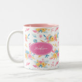 Hübsch rosa Blumenmuster Mit Monogramm Zweifarbige Tasse (Links)