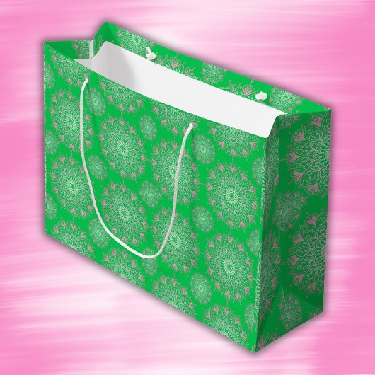 Hübsch rosa Mandala auf grün | Große Geschenktüte
