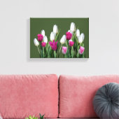 Hübsch rosa, moderne, farbenfrohe Tulpe Leinwanddruck (Insitu (Wohnzimmer))