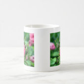 hübsch-rosa-wilde Rose Knospen und Blume Kaffeetasse (Mittel)