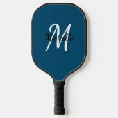 Hübsch Simple Blue Monogram Name & Initial Pickleball Schläger (Vorderseite)