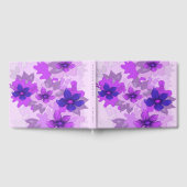 Hübsch-violette Blumen Gästebuch (Voll)
