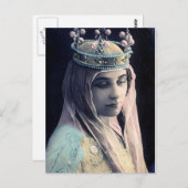 Hübsch Young Queen Postkarte (Vorne/Hinten)