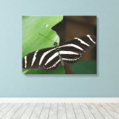 Hübsch Zebra Longwing Butterfly Canvas Print Leinwanddruck (Insitu (Holzboden))