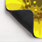 Hübsche Abstrakte Vivid Yellow Daisy Blume Mousepad (Ecke)