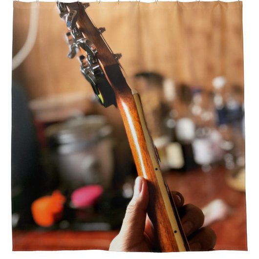 Hübsche akustische Gitarre Duschvorhang (Vorderseite)