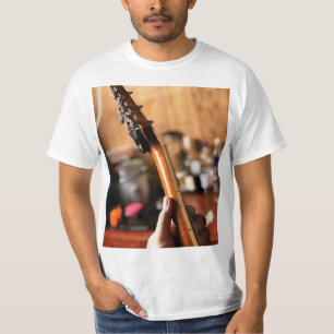Hübsche akustische Gitarre T-Shirt
