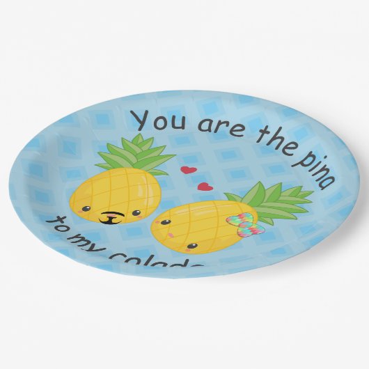 Hübsche Ananas Tropisches Pina Colada Romantisch Pappteller (Schrägansicht)