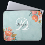 Hübsche Aquamarin rosa Floral Monogramm Laptopschutzhülle<br><div class="desc">Modische mit Monogramm Designer-Laptop-Gehäuse. Ein Hübsches Zubehör für Ihren Laptop. Personalisieren Sie es für sich selbst oder für ein Geschenk. Entworfen für Sie von BlackBerry Boulevard.</div>