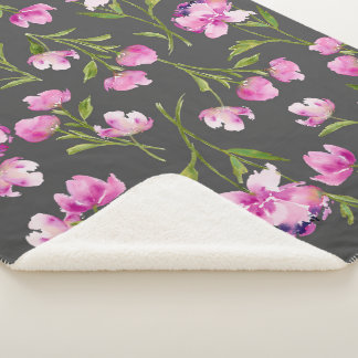 Hübsche Aquarellfarben-Blume auf dem Grey Sherpa B Sherpadecke