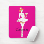 Hübsche Ballerina posiert mit Martini Thunder_Cove Mousepad (Mit Mouse)