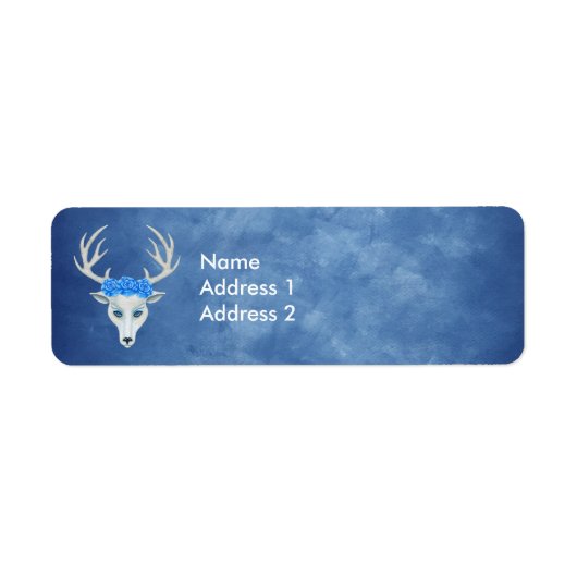 Hübsche blaue Augen, die Rose tragen (Vorne)