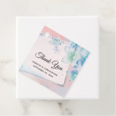 Hübsche blaue Blumen auf rosa Hochzeit Geschenkanhänger (Beispiel)