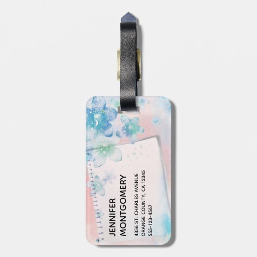 Hübsche blaue Blumen im rosa Hintergrund Gepäckanhänger (Rückseite vertikal)