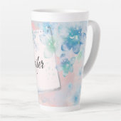 Hübsche blaue Blumen im rosa Hintergrund Milchtasse (Rechte Ecke)