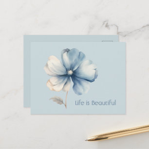 Hübsche blaue Creme-Blume Postkarte