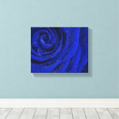 Hübsche blaue Rose Blume am Morgen Leinwanddruck (Insitu (Holzboden))