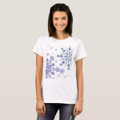 Hübsche Blaue Schneeflocken T-Shirt (Vorne ganz)