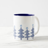 Hübsche Blaue Weihnachtsbäume Zweifarbige Tasse (VorderseiteRechts)