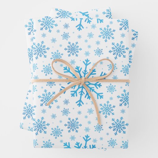 Hübsche Blaue Weihnachtsschneeflocken im Winter We Geschenkpapier Set (Beispiel)
