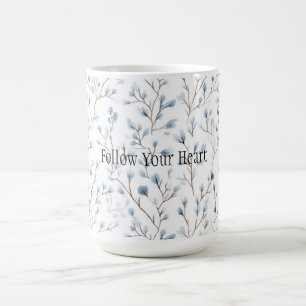 Hübsche blaue weiße Blumen Kaffeetasse