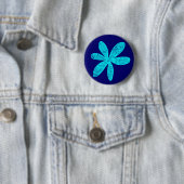 Hübsche Blume - Cyan on Deep Navy Button (Beispiel)